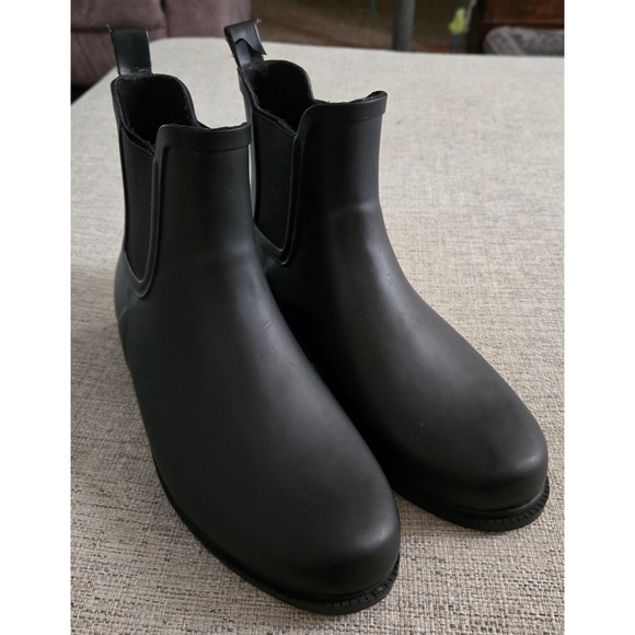 J. Crew Factory Shoes - J.Crew Matte Black Rubber Chelsea Rain Boots Womens Size 9 Ankle Booties
